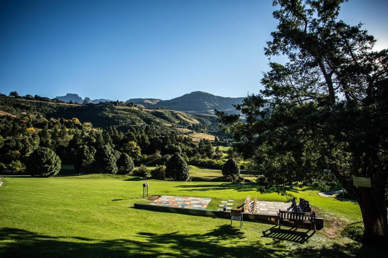 Drakensberg Sun Resort Cathkin Park Bagian luar foto