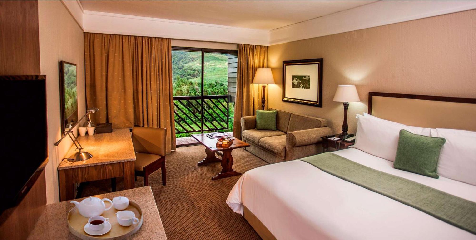 Drakensberg Sun Resort Cathkin Park Bagian luar foto