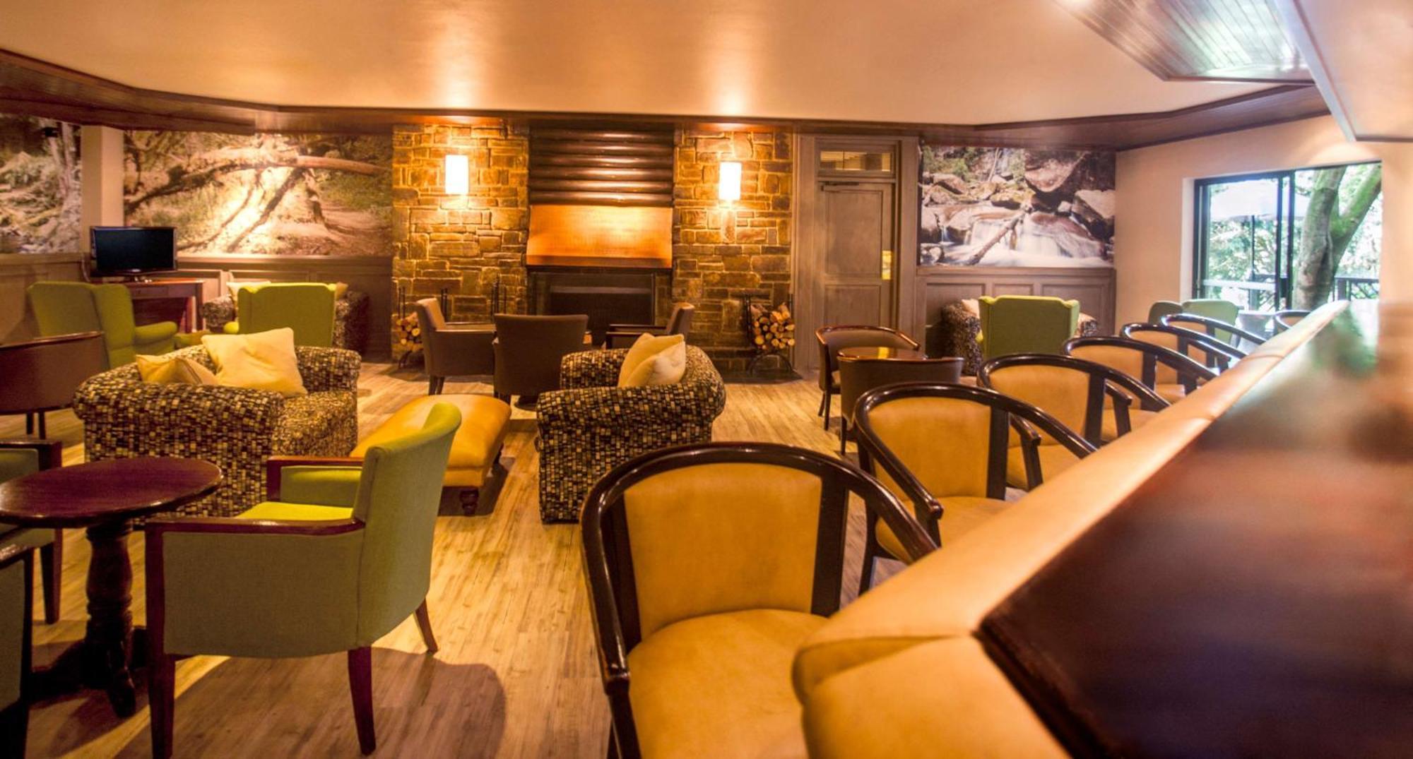 Drakensberg Sun Resort Cathkin Park Bagian luar foto