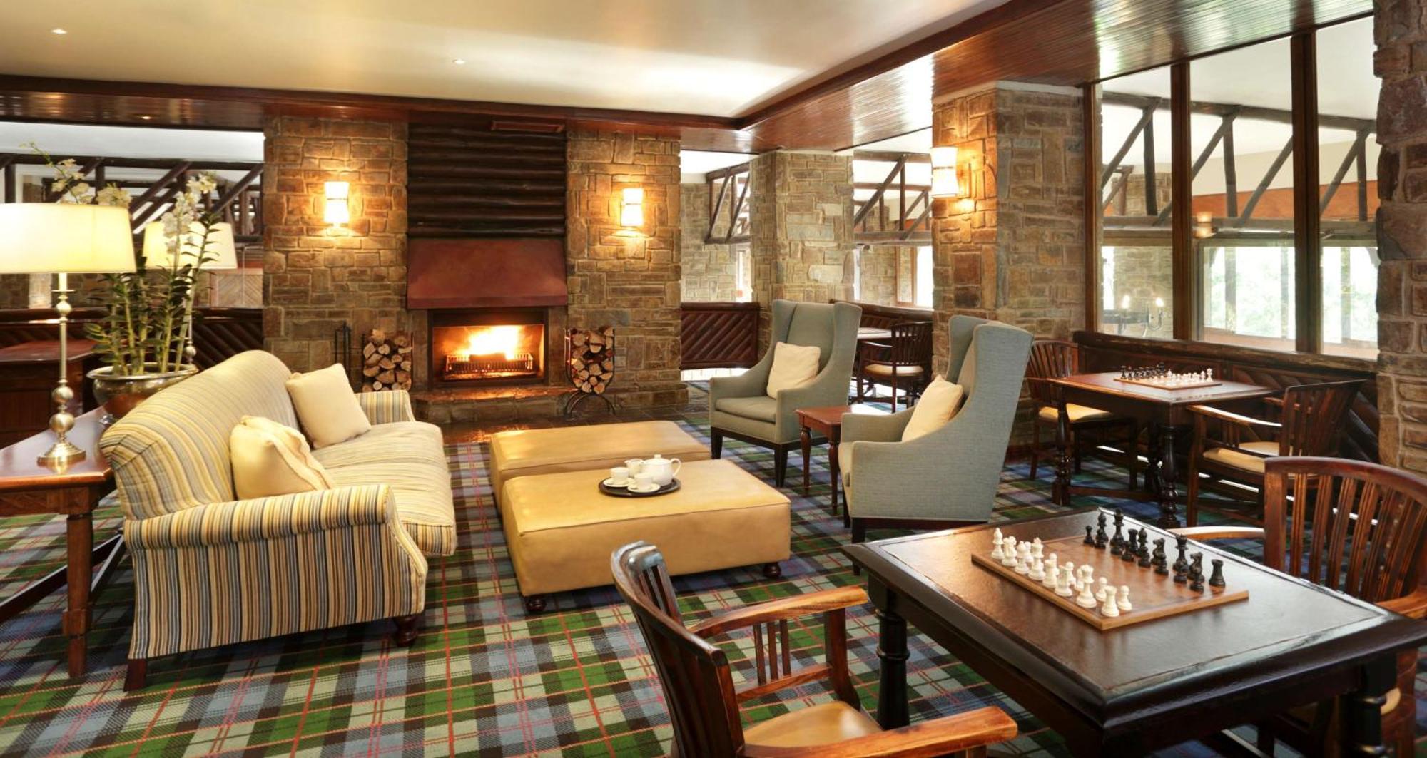 Drakensberg Sun Resort Cathkin Park Bagian luar foto