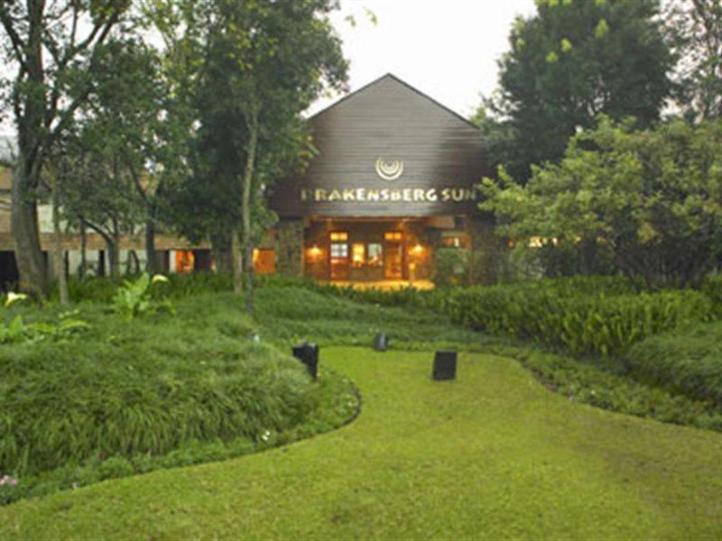 Drakensberg Sun Resort Cathkin Park Bagian luar foto