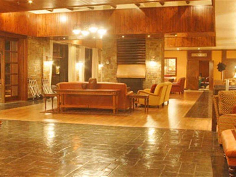 Drakensberg Sun Resort Cathkin Park Bagian luar foto