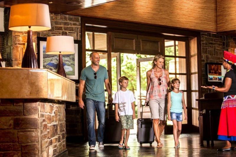 Drakensberg Sun Resort Cathkin Park Bagian luar foto